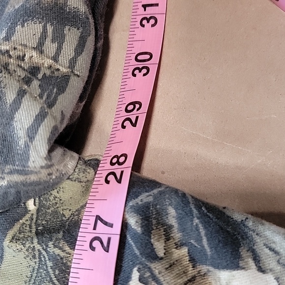 Cabela's Size XL Camo Hunting Jacket with Brown Trim and Hood, Exc. Used Cond. - Picture 9 of 12